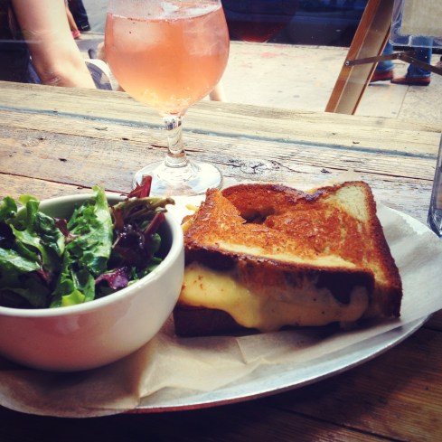 Processed with VSCOcam with f2 preset